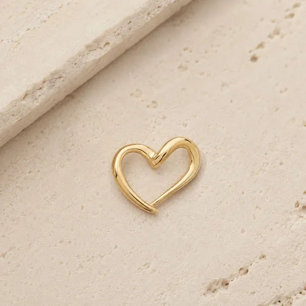 medium-graziela-heart-gold-pendant